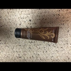 Younique self tanner